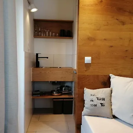 Huber - Das Tiroler B&B Oda ve Kahvaltı 3*