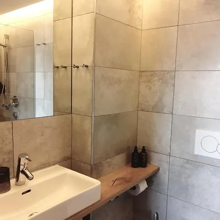 Oda ve Kahvaltı Huber - Das Tiroler B&B Oberperfuss