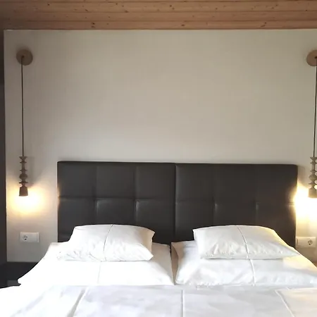 Huber - Das Tiroler B&B Oberperfuss