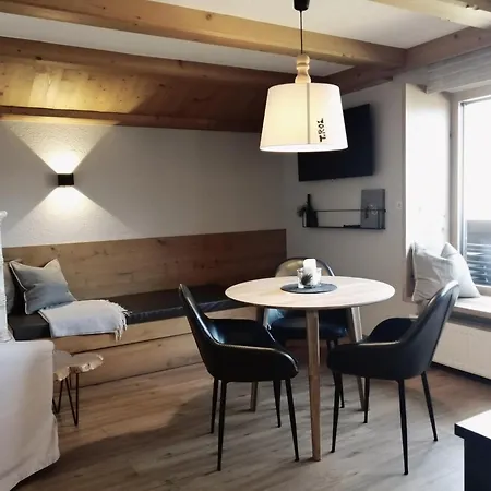 Huber - Tiroler 3* אוברפרפוס