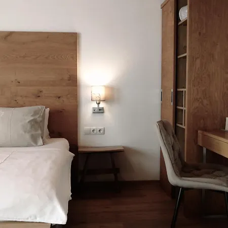 Huber - Das Tiroler B&B Oda ve Kahvaltı