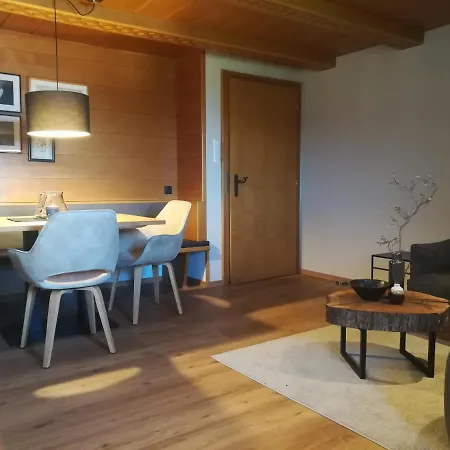 فندق مبيت وإفطار Huber - Tiroler 2*