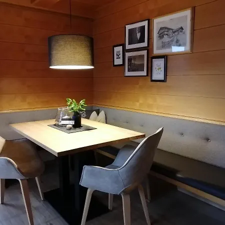 Huber - Das Tiroler B&B Oda ve Kahvaltı