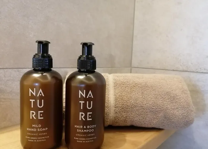 Huber - Tiroler לינה וארוחת בוקר 3*