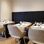 Huber - Tiroler 3*