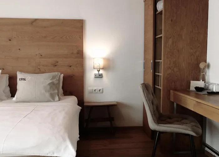 Huber - Tiroler فندق مبيت وإفطار