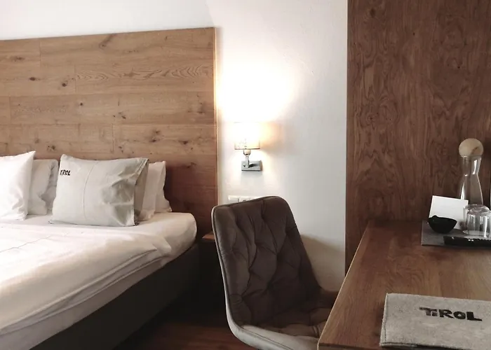 فندق مبيت وإفطار Huber - Tiroler أوبربرفس