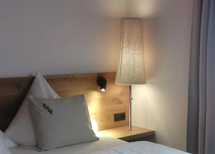 Huber - Tiroler فندق مبيت وإفطار