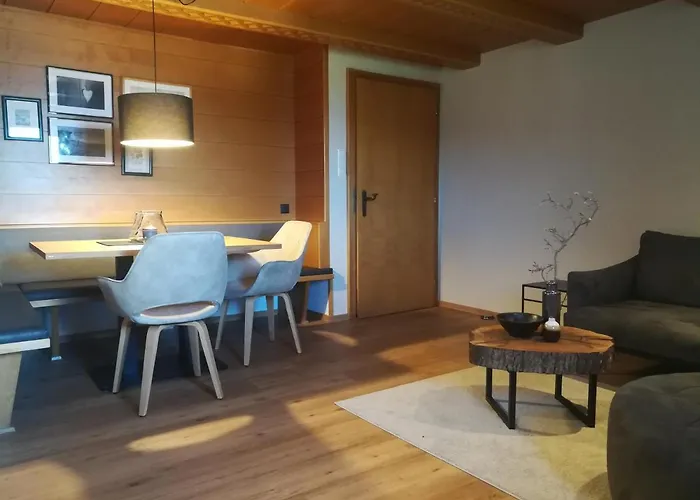 فندق مبيت وإفطار Huber - Tiroler 3*